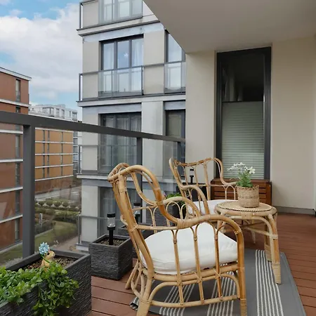 شقة Big Family For 8 People With Garage And Balcony By Renters *