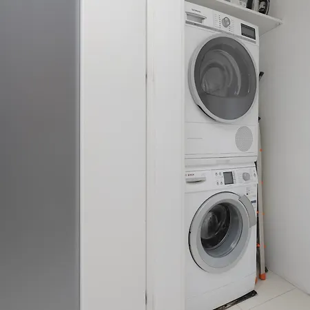 شقة Big Family For 8 People With Garage And Balcony By Renters